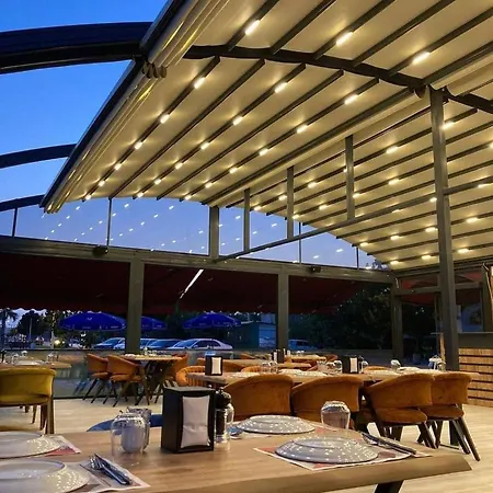 Marti Hotel