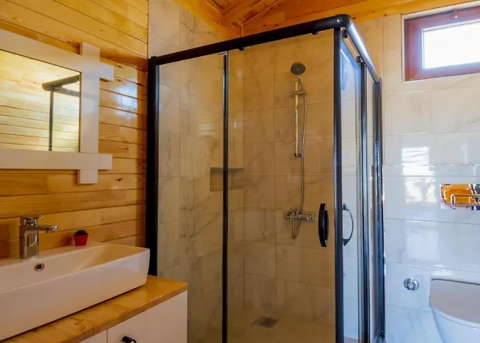 Marti Ξενοδοχείο *