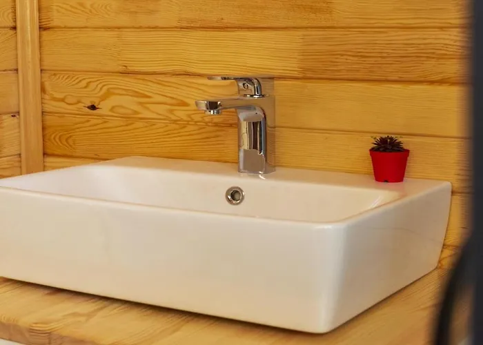 Marti Ξενοδοχείο *